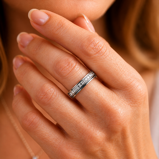 LumiSpin™ — A Ring You’ll Keep Reaching For